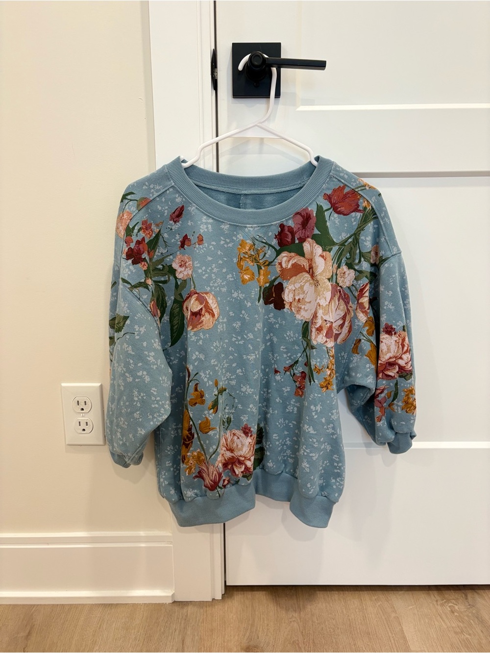 Pilcro by Anthropologie Niki Bubble Sweatshirt Size Small - Picture 2 of 7